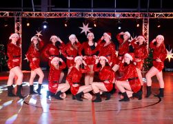 Showballett Formel I Weihnachtsrevue 2023 43